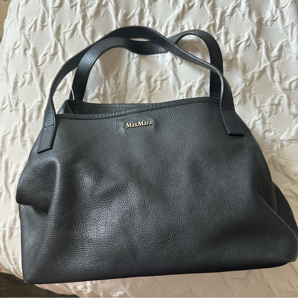 MaxMara Black Leather Shoulder Bag